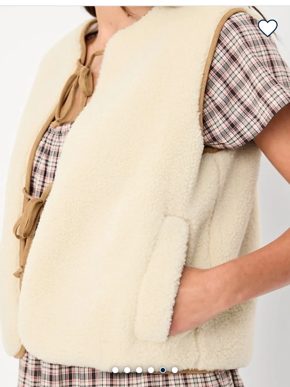 Old Navy Cream Sherpa Open-Front Vest - Picture 5 of 10